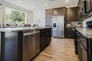 8629 McCloud River Wy, Sacramento, CA 95828 - Photo 18