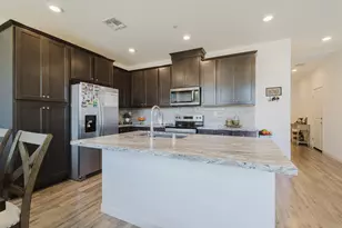 8629 McCloud River Wy, Sacramento, CA 95828 - Photo 20