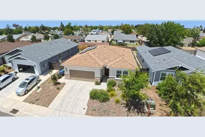 8629 McCloud River Way, Sacramento, CA 95828 - Photo 2
