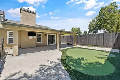 2175 Beechwood Court, Hanford, CA 93230 - Photo 48
