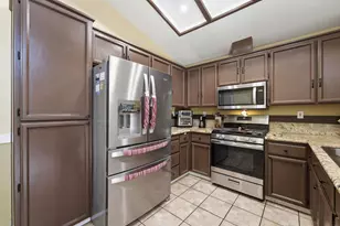 6944 Storia Way, Elk Grove, CA 95758 - Photo 14