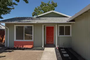 227 Mulberry Cir, Lodi, CA 95240 - Photo 6