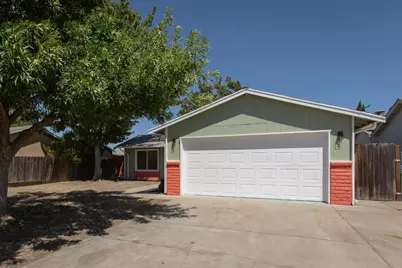 227 Mulberry Circle, Lodi, CA 95240 - Photo 4