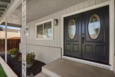 864 Siskiyou Lane, Manteca, CA 95336 - Photo 6