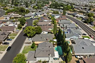 864 Siskiyou Ln, Manteca, CA 95336 - Photo 58