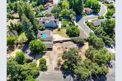 6405 Palm Drive, Carmichael, CA 95608 - Photo 8