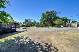 6405 Palm Dr, Carmichael, CA 95608 - Photo 14