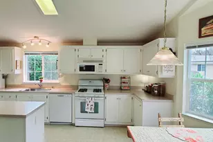 Full Circle, Davis, CA 95618 - Photo 8