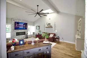 912 Bogarin Ln, Ripon, CA 95366 - Photo 12