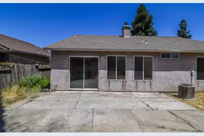 2430 Brandywine Court, Stockton, CA 95210 - Photo 36