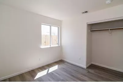 2430 Brandywine Court, Stockton, CA 95210 - Photo 18