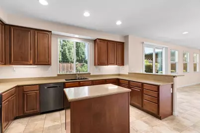 1577 Parkside Court, Tracy, CA 95376 - Photo 18