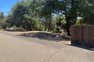 215 E Sierra View Dr, Jackson, CA 95642 - Photo 32