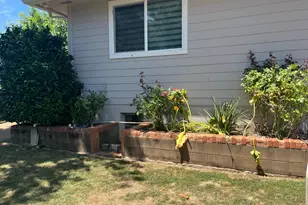 215 E Sierra View Dr, Jackson, CA 95642 - Photo 34