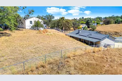 3665 Huckleberry Lane, Valley Springs, CA 95252 - Photo 12