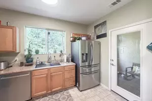 5350 Dunlay Dr, Sacramento, CA 95835 - Photo 16