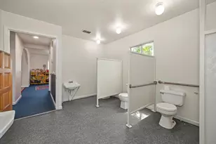 9271 Elk Grove Blvd, Elk Grove, CA 95624 - Photo 26