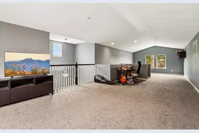 9008 Clarissa Drive, Orangevale, CA 95662 - Photo 32