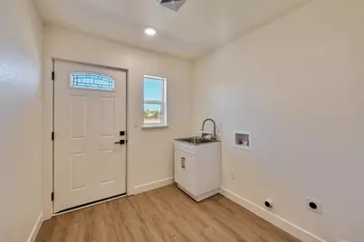4564 Ardmore Avenue, Olivehurst, CA 95961 - Photo 28