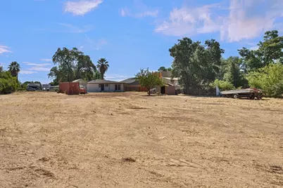 4564 Ardmore Avenue, Olivehurst, CA 95961 - Photo 36