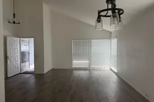 8107 Darien Cir, Sacramento, CA 95828 - Photo 8
