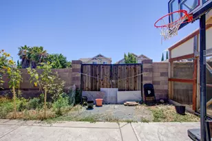 1901 St Sebastian Way, Modesto, CA 95358 - Photo 42
