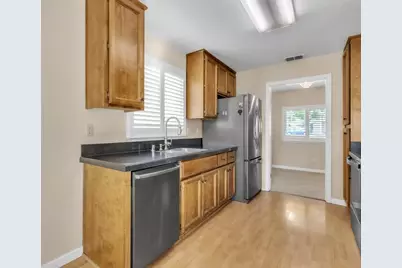 7618 Wes Way, Citrus Heights, CA 95610 - Photo 6