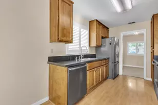 7618 Wes Way, Citrus Heights, CA 95610 - Photo 6