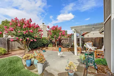 5406 Sitka Court, Elk Grove, CA 95758 - Photo 34