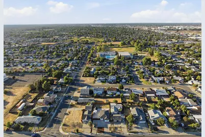 7607 Elder Creek Road, Sacramento, CA 95824 - Photo 40