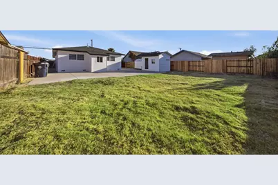7607 Elder Creek Road, Sacramento, CA 95824 - Photo 34