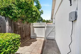 2318 E 8th St, Davis, CA 95618 - Photo 26