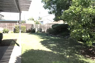 316 James Dr, Roseville, CA 95678 - Photo 2