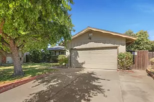 8410 Roxburgh Way, Stockton, CA 95209 - Photo 4