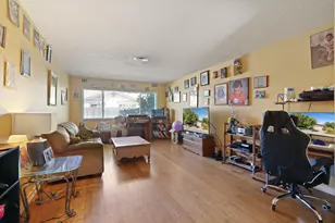 8410 Roxburgh Way, Stockton, CA 95209 - Photo 6