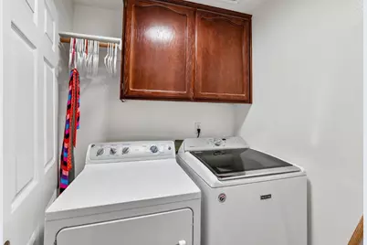 8834 Breaker Point Court, Elk Grove, CA 95758 - Photo 22