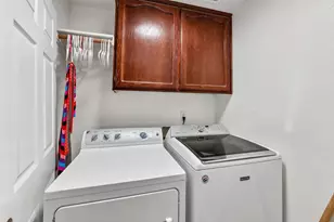 8834 Breaker Point Ct, Elk Grove, CA 95758 - Photo 22