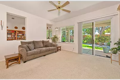 10040 Prairie Dunes Way, Sacramento, CA 95829 - Photo 22