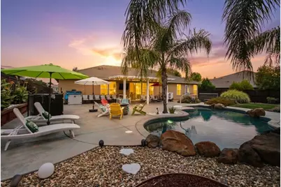 10085 Rio Moon Drive, Roseville, CA 95747 - Photo 6