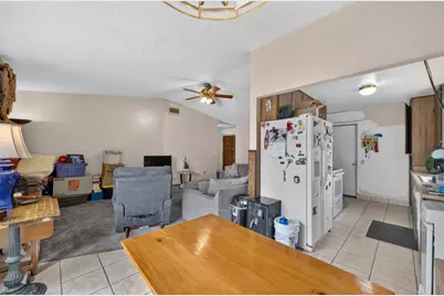 8960 Brydon Way, Sacramento, CA 95826 - Photo 8