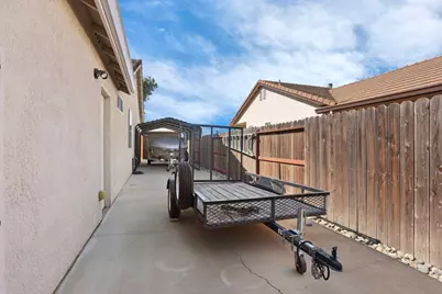 1802 Matterhorn Street, Manteca, CA 95337 - Photo 48