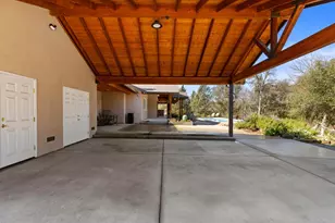 7101 Amoloc Ln, Lotus, CA 95651 - Photo 6