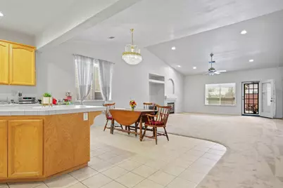 8978 Silver Bay Way, Sacramento, CA 95829 - Photo 6