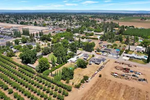 2137 Holcomb Ave, Yuba City, CA 95993 - Photo 38