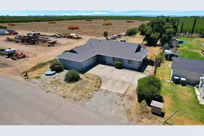 2137 Holcomb Avenue, Yuba City, CA 95993 - Photo 34