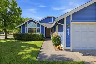 4923 Shady Leaf Way, Sacramento, CA 95838 - Photo 2