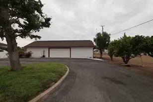 307 Mansfield Rd, Hollister, CA 95023 - Photo 10