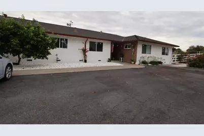 307 Mansfield Rd, Hollister, CA 95023 - Photo 1