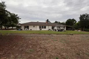307 Mansfield Rd, Hollister, CA 95023 - Photo 16