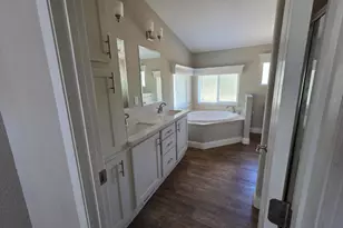 22560 Ladan Ln, Grass Valley, CA 95949 - Photo 12